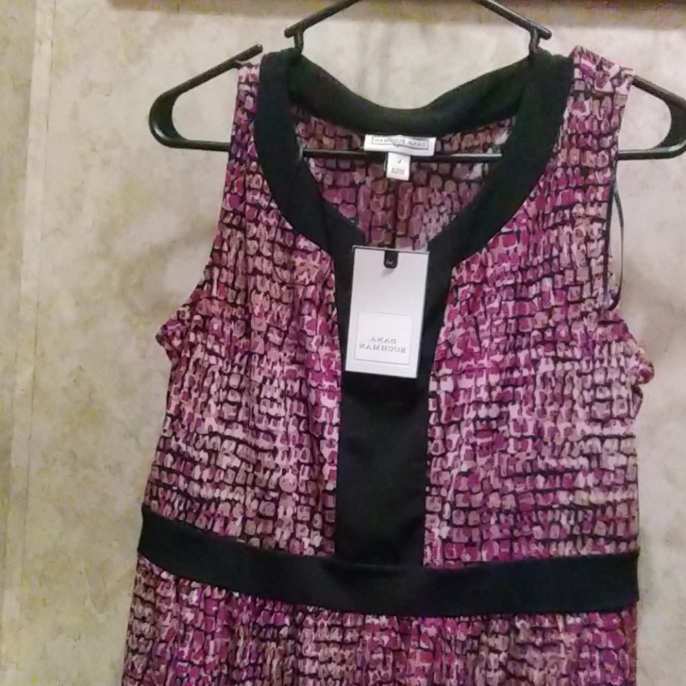 🛍️ NWT New Dana Buchman casual dress